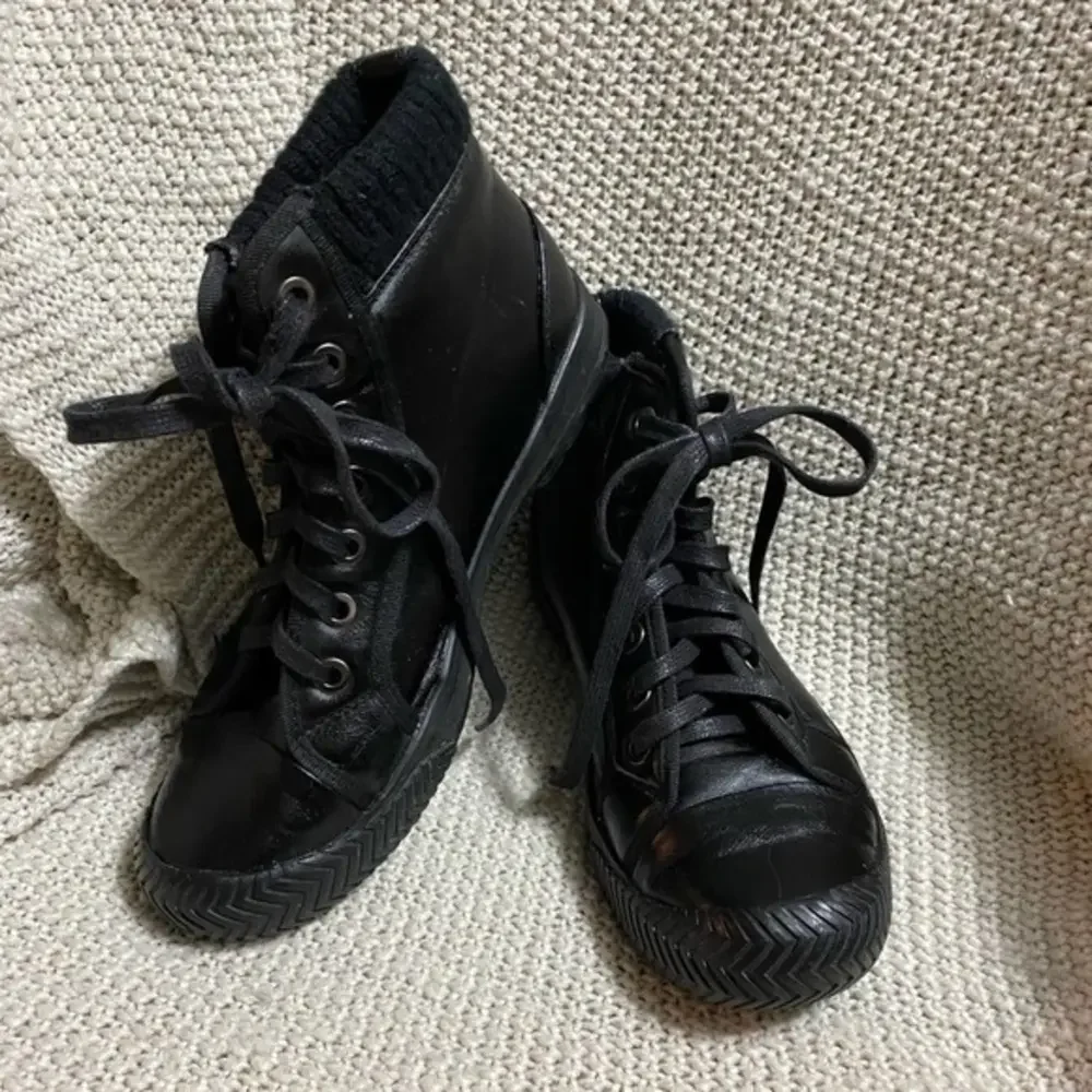 Helix‎ Boots, Size 8